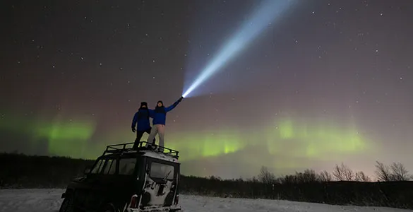 chase-the-northern-lights-mid-content-7
